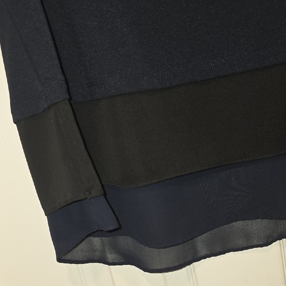 Ann Taylor Sleeveless Chiffon Tiered Top - Picture 10 of 16